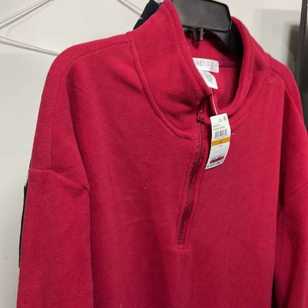 BNWT Fleece zipper Sweatshirt Red size 2X